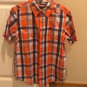 Wrangler plaid button up